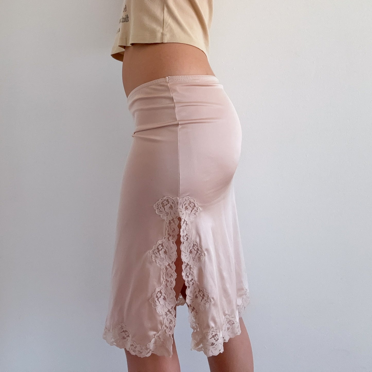 70's Pale Blush Lace Slip Skirt / SZ XS-M