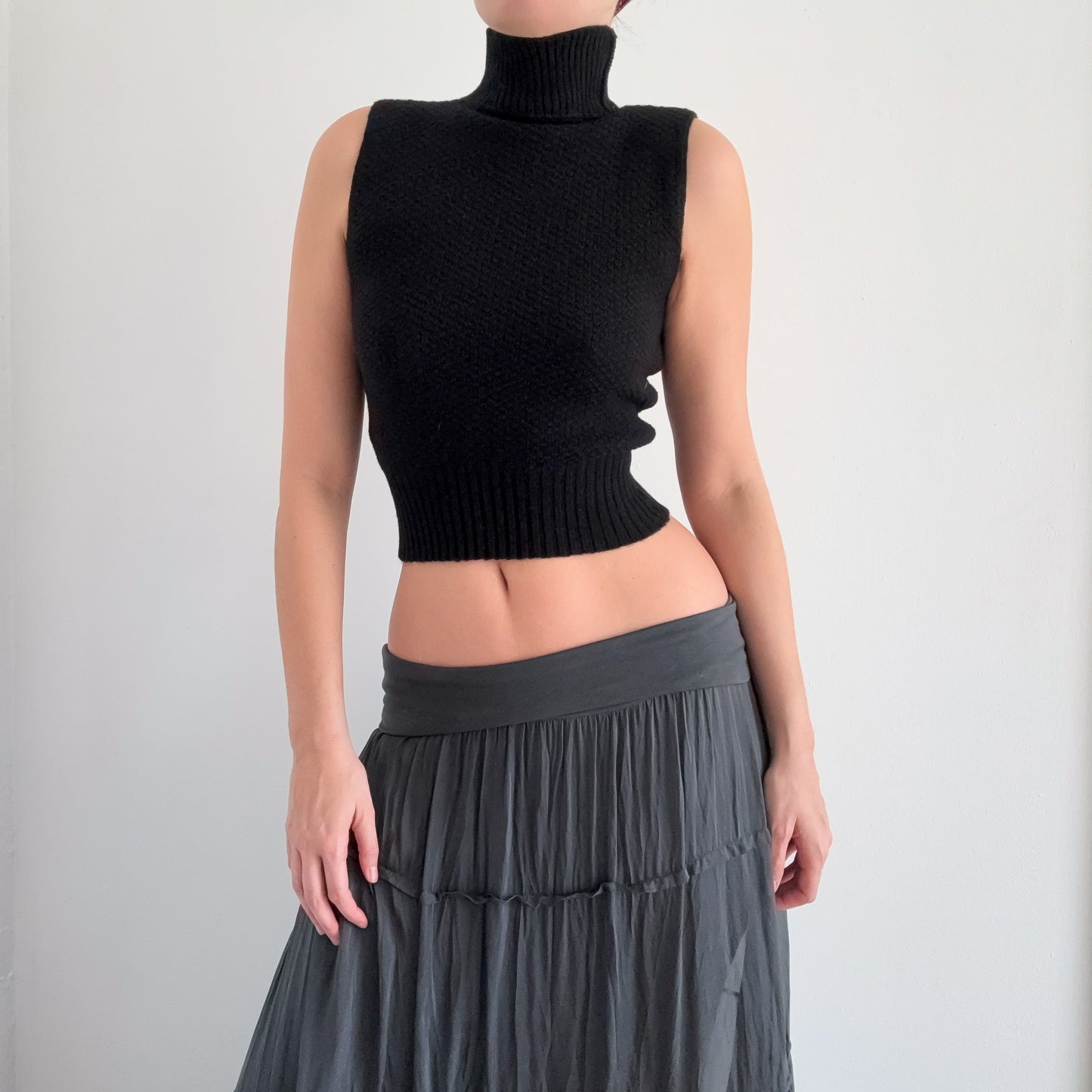 70's Black Knit Sleeveless Turtleneck / SZ S