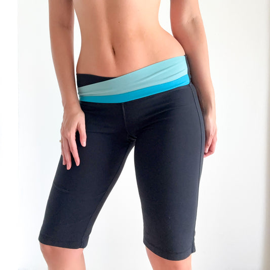 Y2K Black & Blue Workout Crop Capri / SZ S
