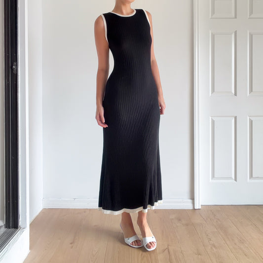 Black & White Contrast Knit Maxi Dress / SZ S