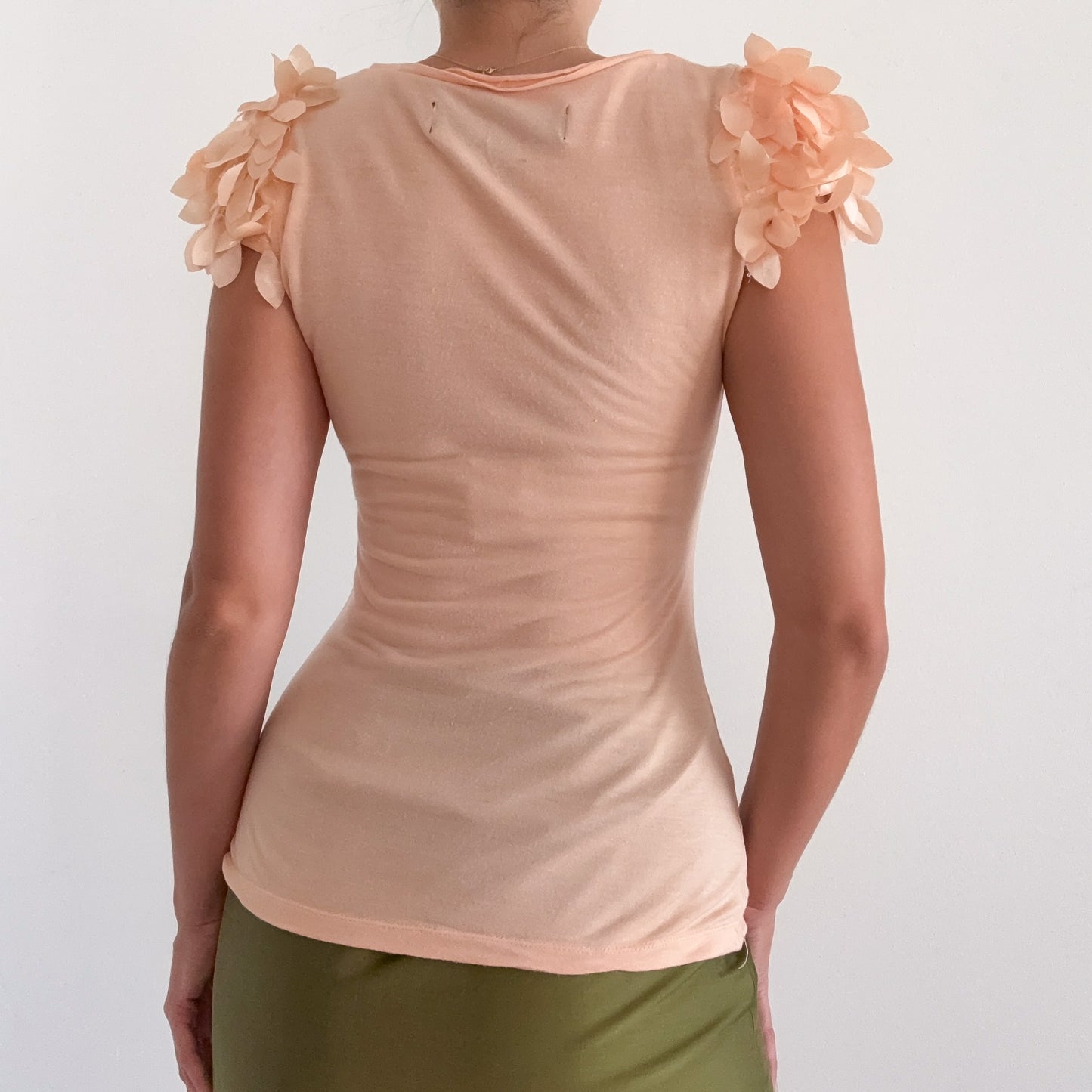 Y2K Apricot Petal Sleeve Tee / SZ XS/S