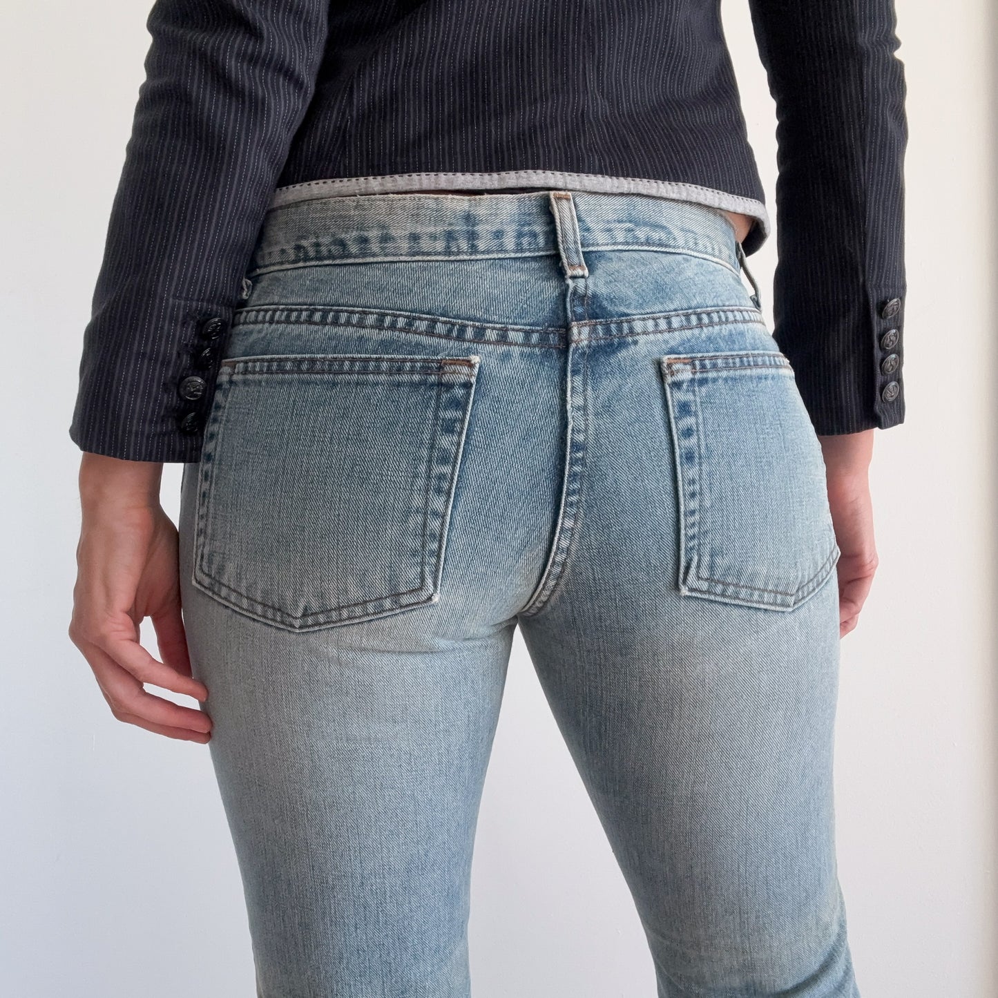 Y2K Gap Medium Wash Denim Jeans / SZ 8