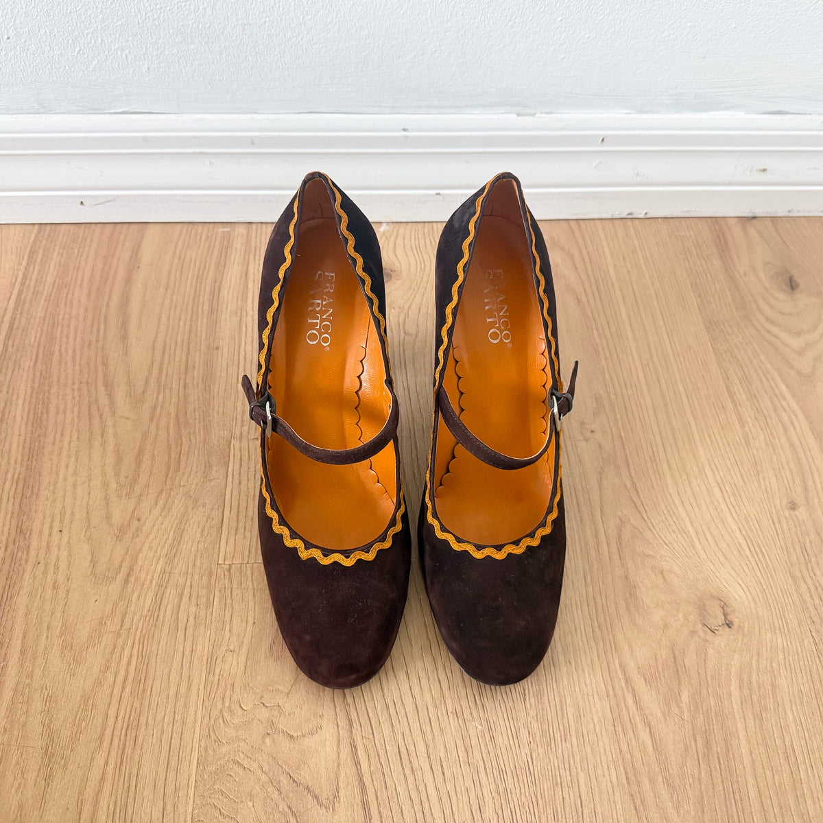 Y2K Brown Suede & Orange Maryjane Pumps / SZ 8.5