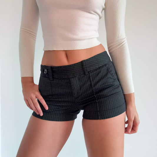 Y2K Candie's Black Pinstripe Shorts / SZ 6/8