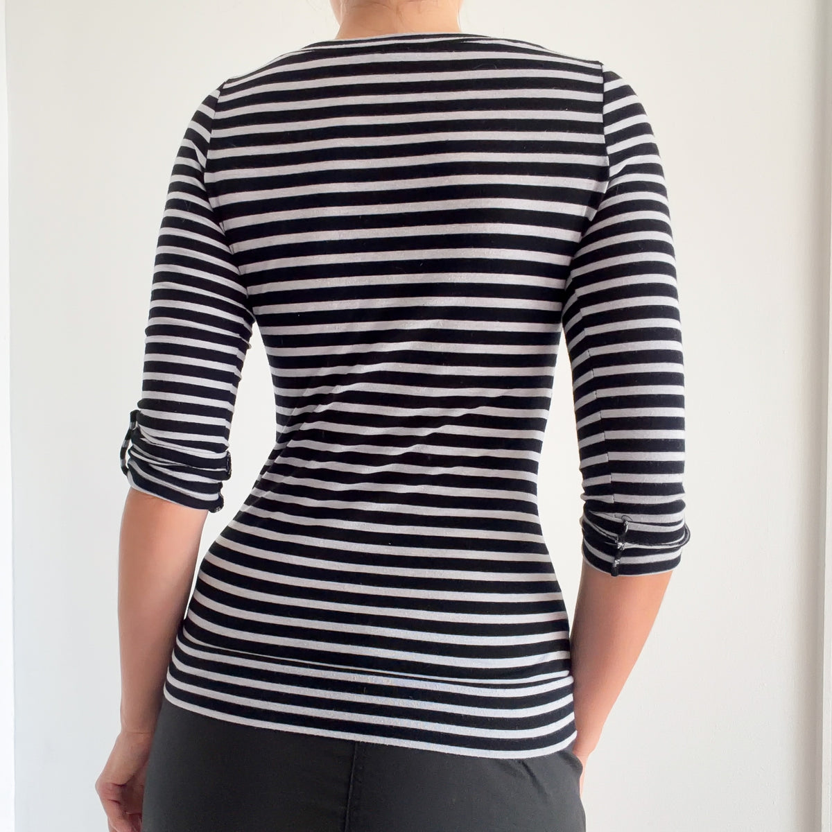 Y2K Black & White Striped Top / SZ S