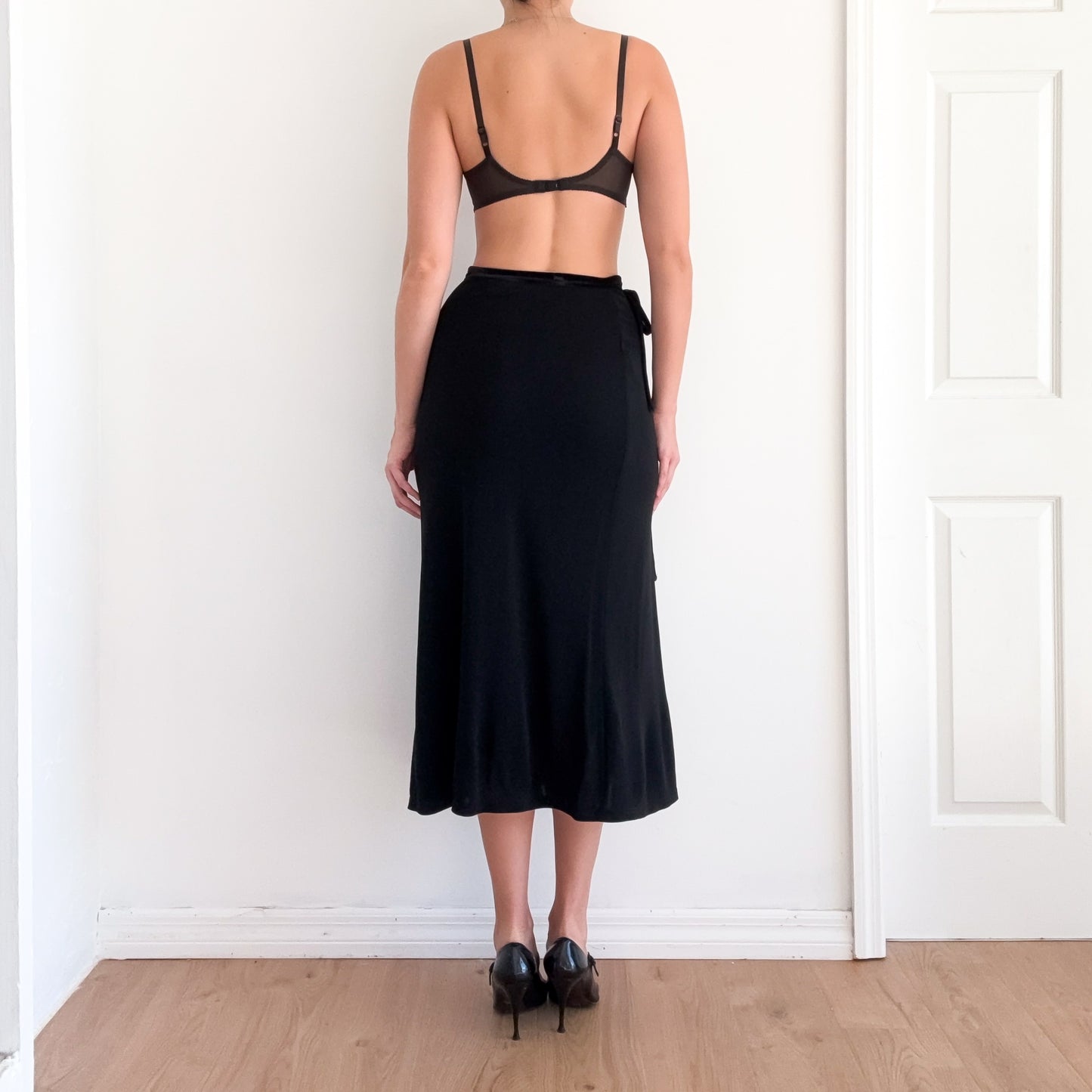 90's Calvin Klein Black Wrap Skirt / SZ S
