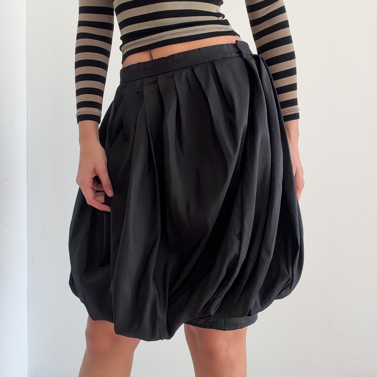80's Ungaro Black Bubble Skirt / SZ M