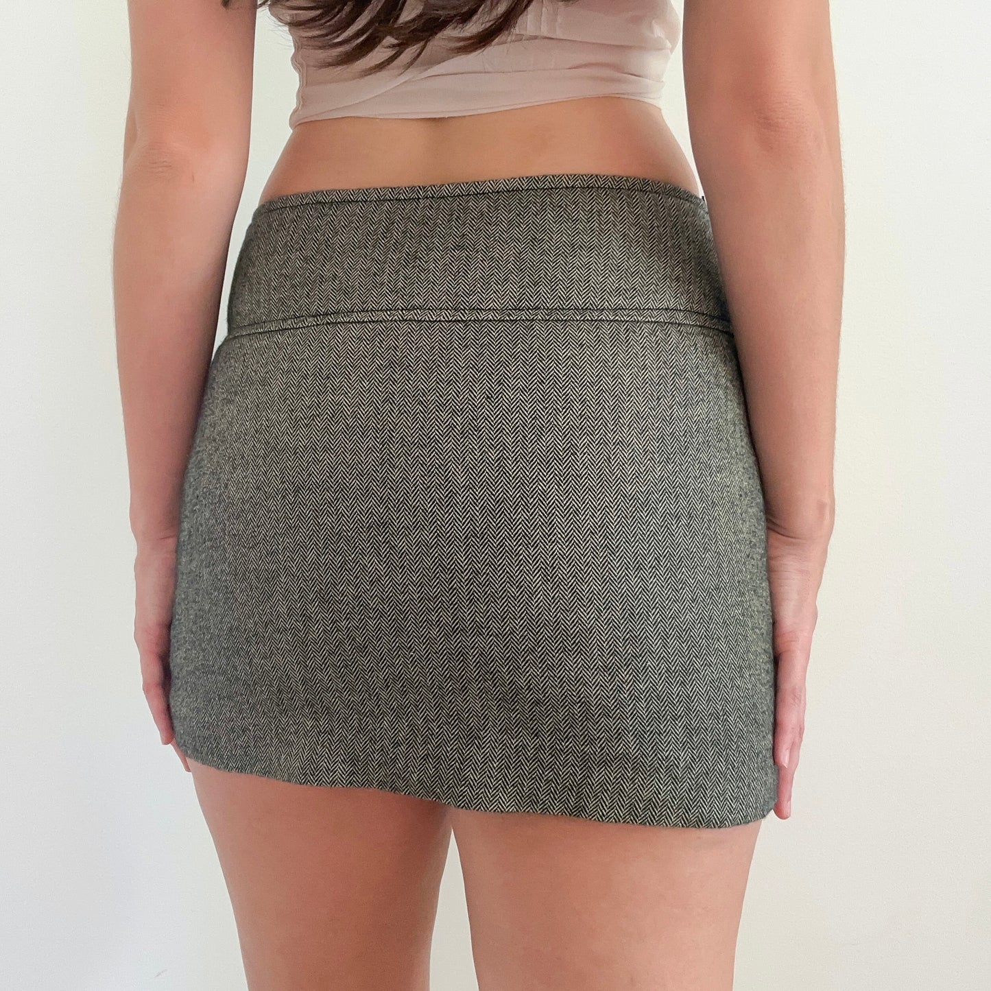 Y2K Tommy Jeans Herringbone Mini Skirt / SZ 4