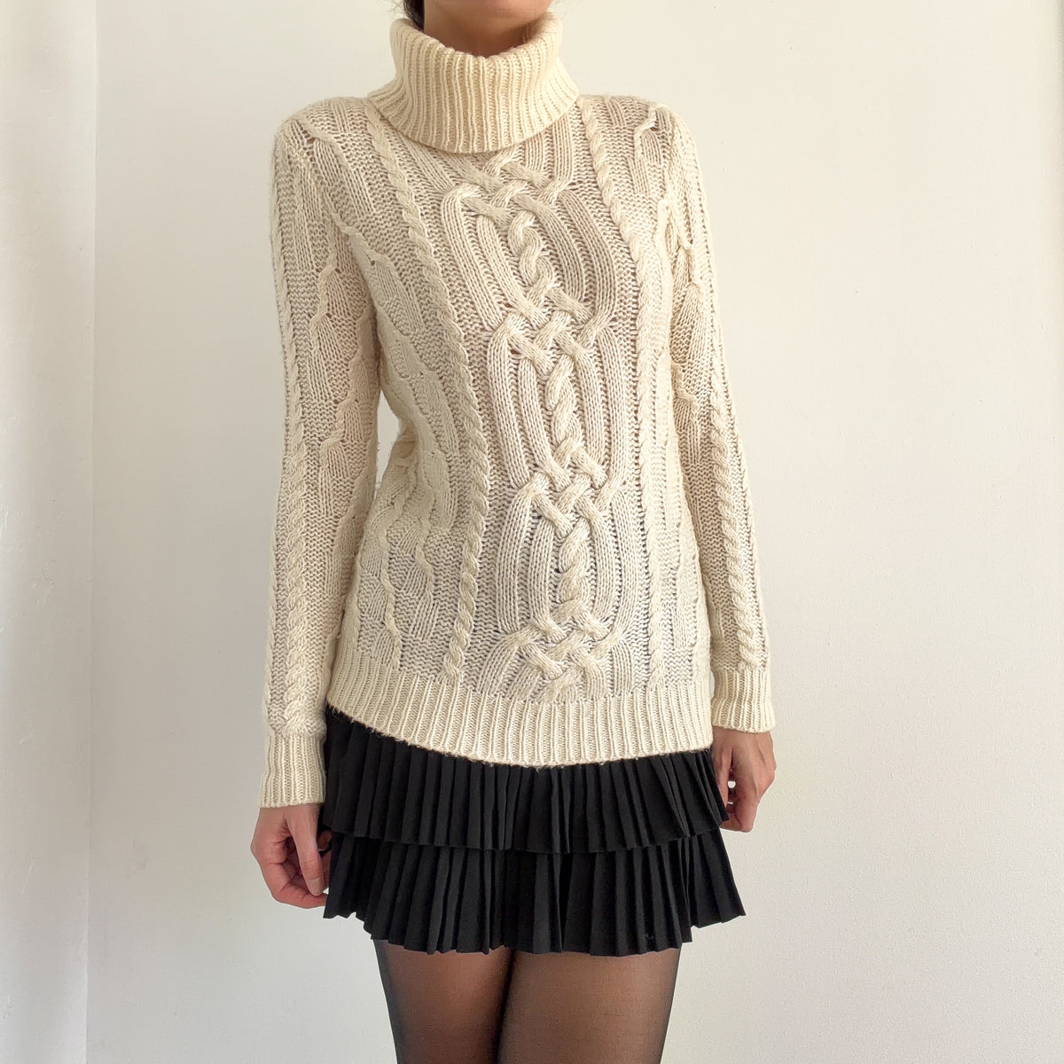90's Ivory Knit Turtleneck Sweater / SZ S/M