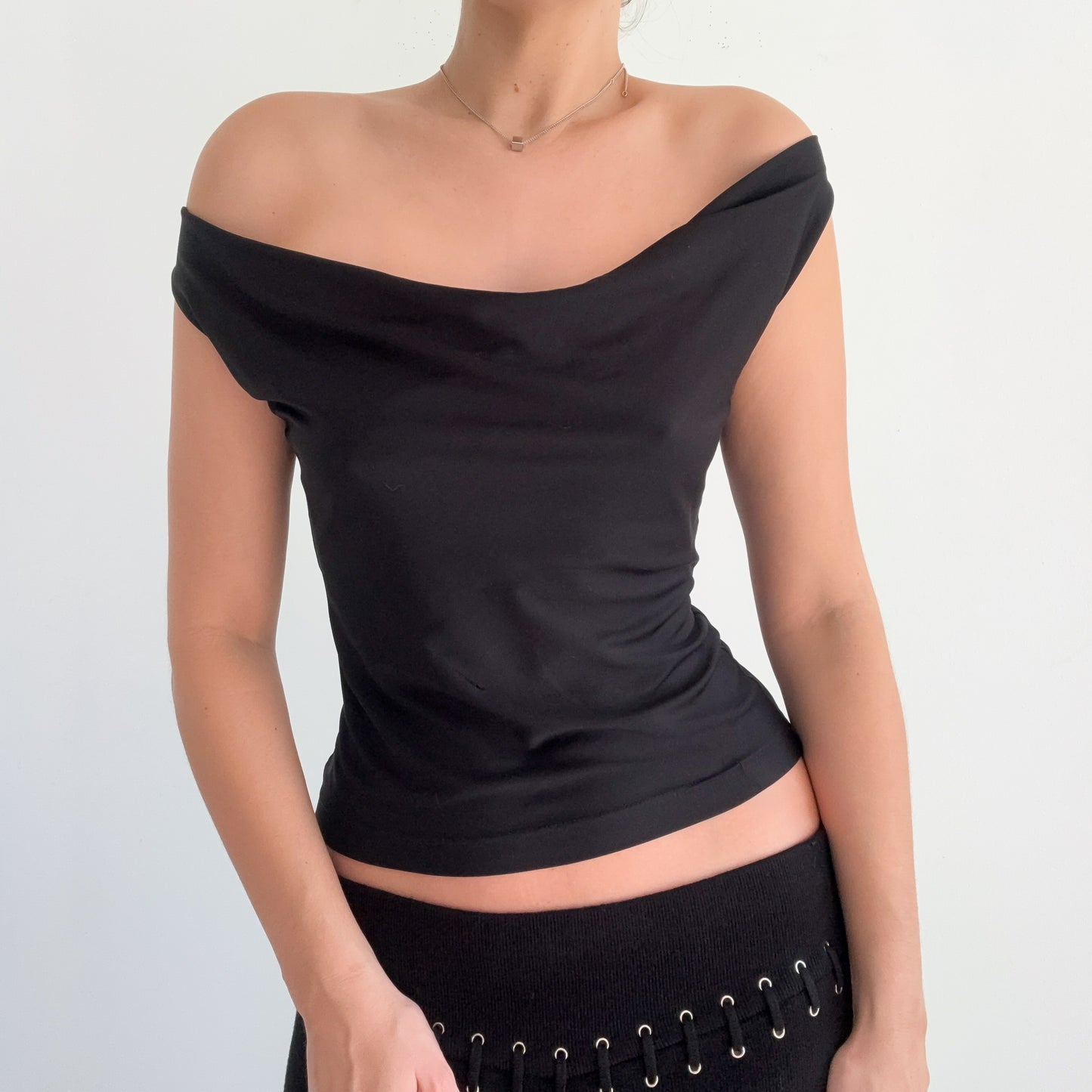 Y2K Black High Neck Reversible Top / SZ M