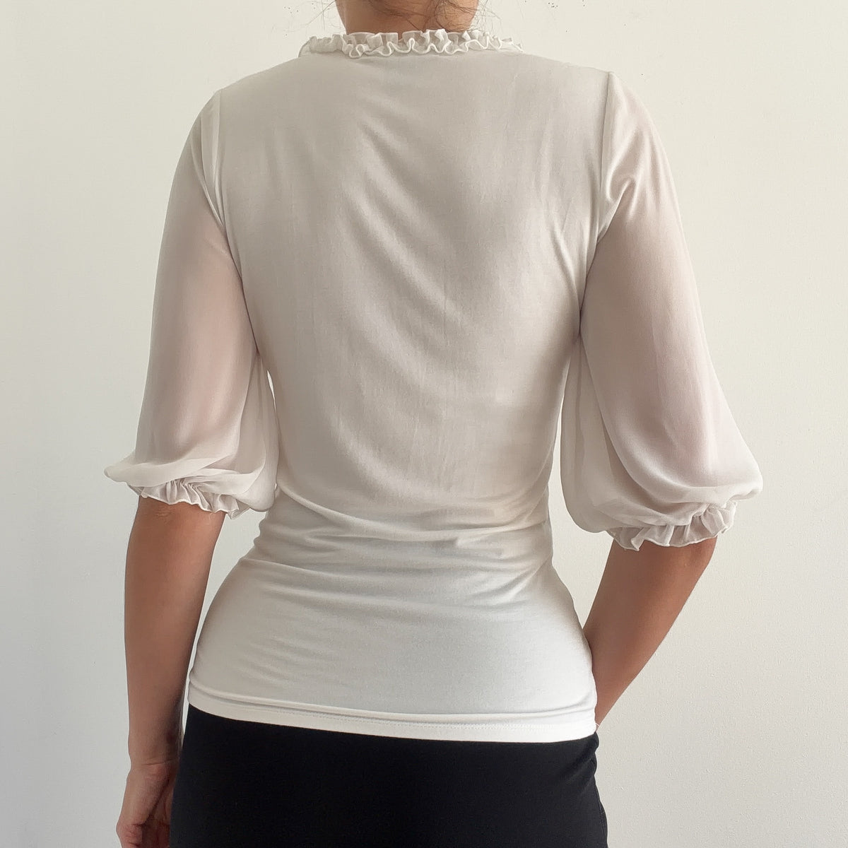 Y2K White Ruffle Ballon Sleeve Blouse / SZ S