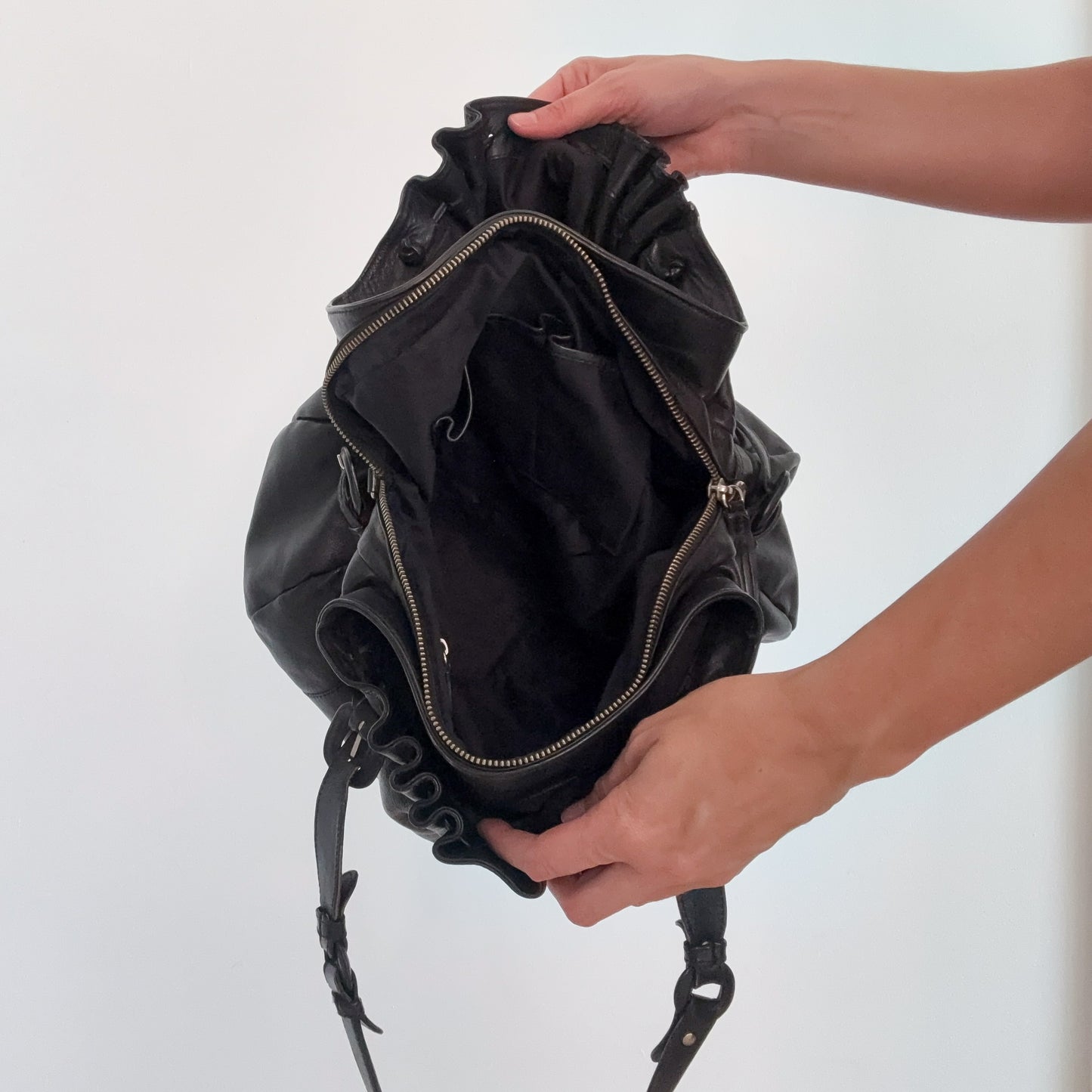 Y2K Le Tanneur Black Leather Bag