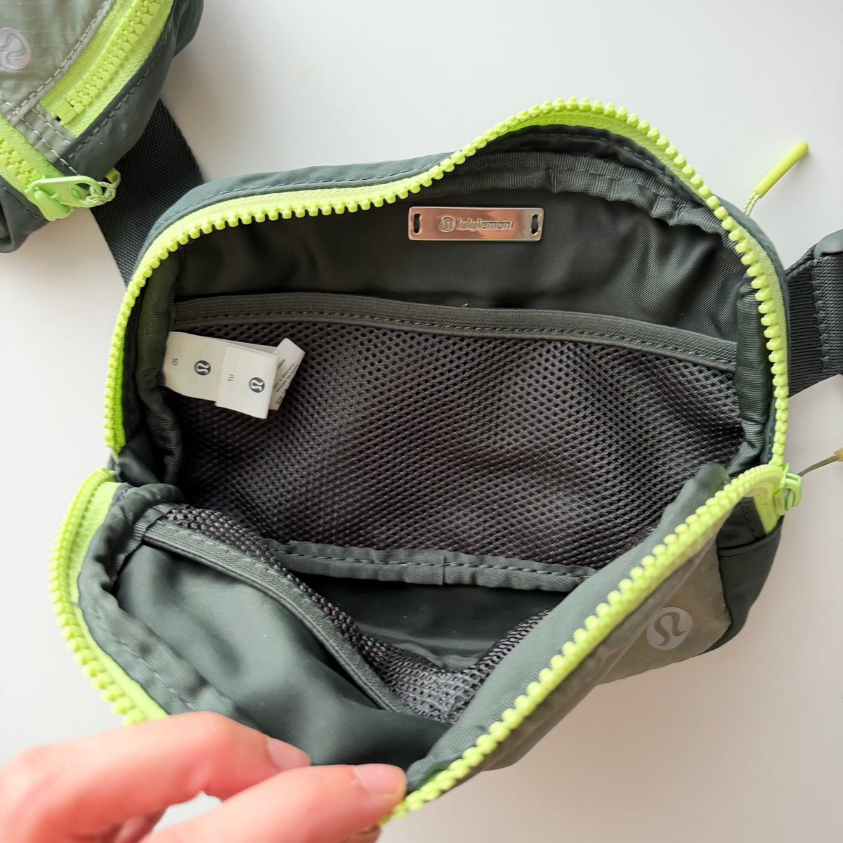 LuluLemon Forest Green Belt Bag