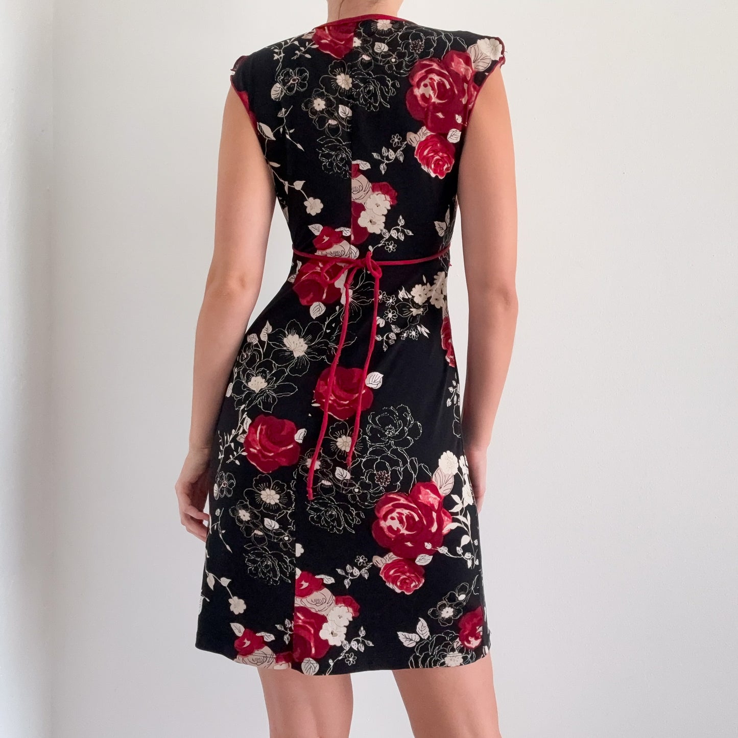 Y2K Black & Crimson Floral Dress / SZ S-M