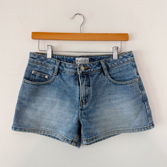 Y2K Medium Denim Shorts / SZ 4
