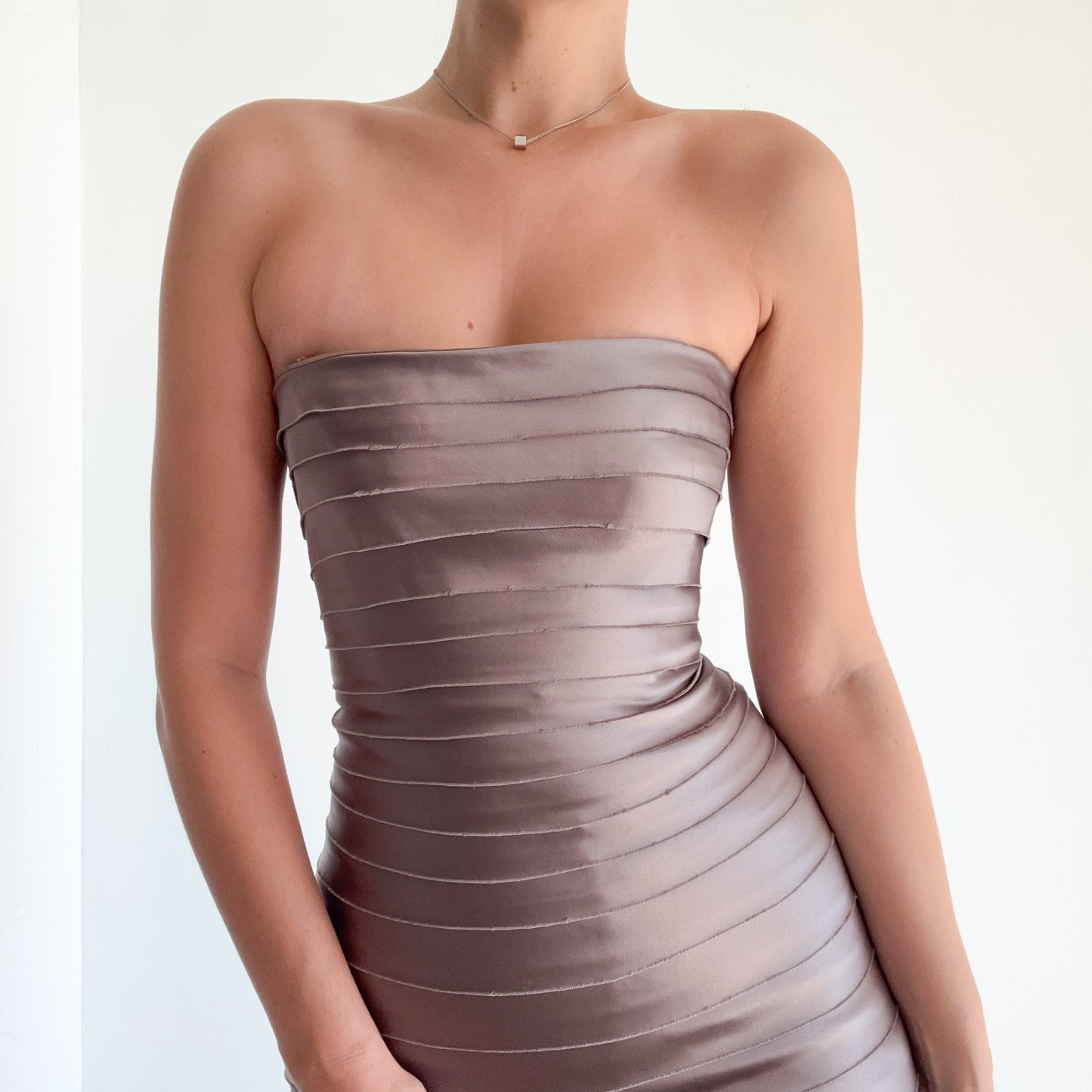 Y2K BCBGMaxAzria Taupe Layered Cocktail Dress / SZ 2