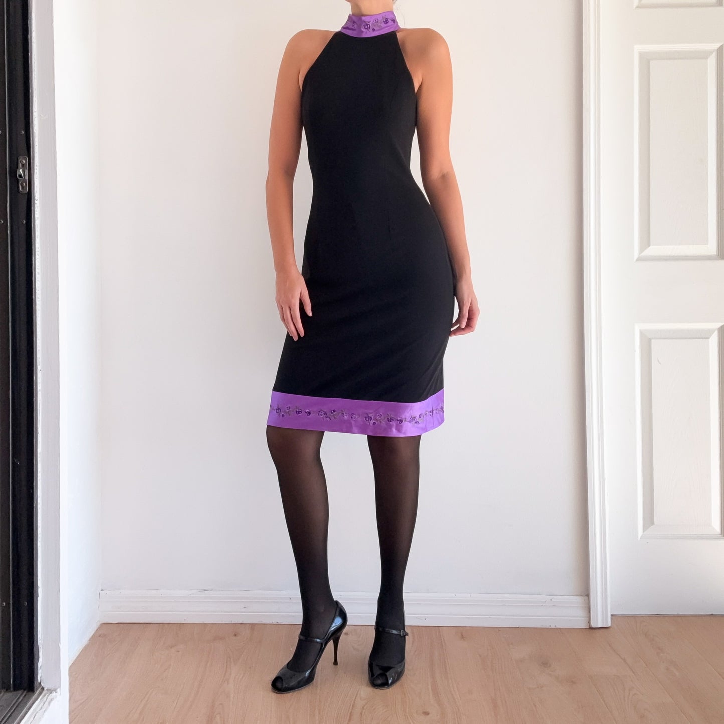 90's Black & Purple Embroidered Midi Dress / SZ 6-8