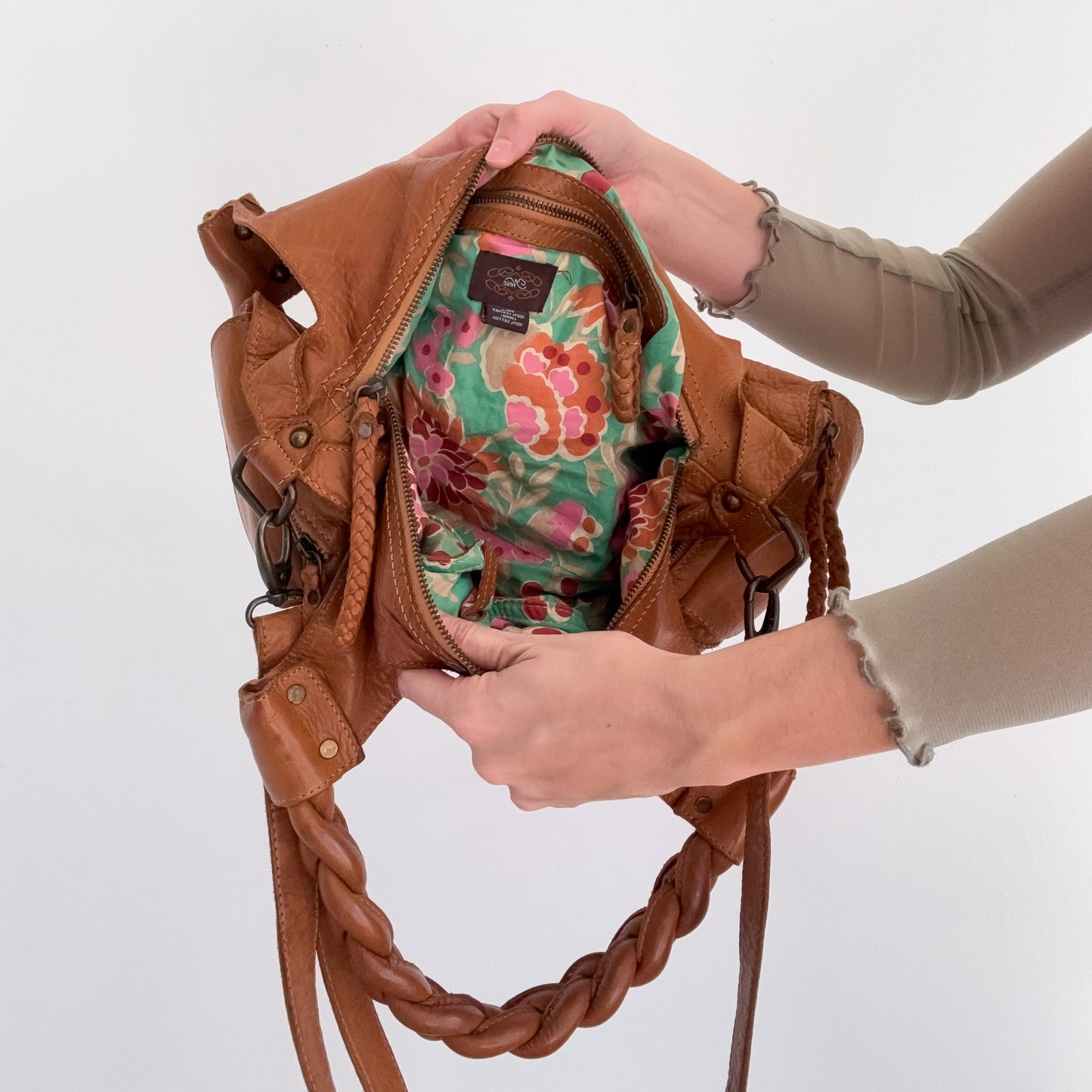 Y2K Brown Leather Braided Handbag