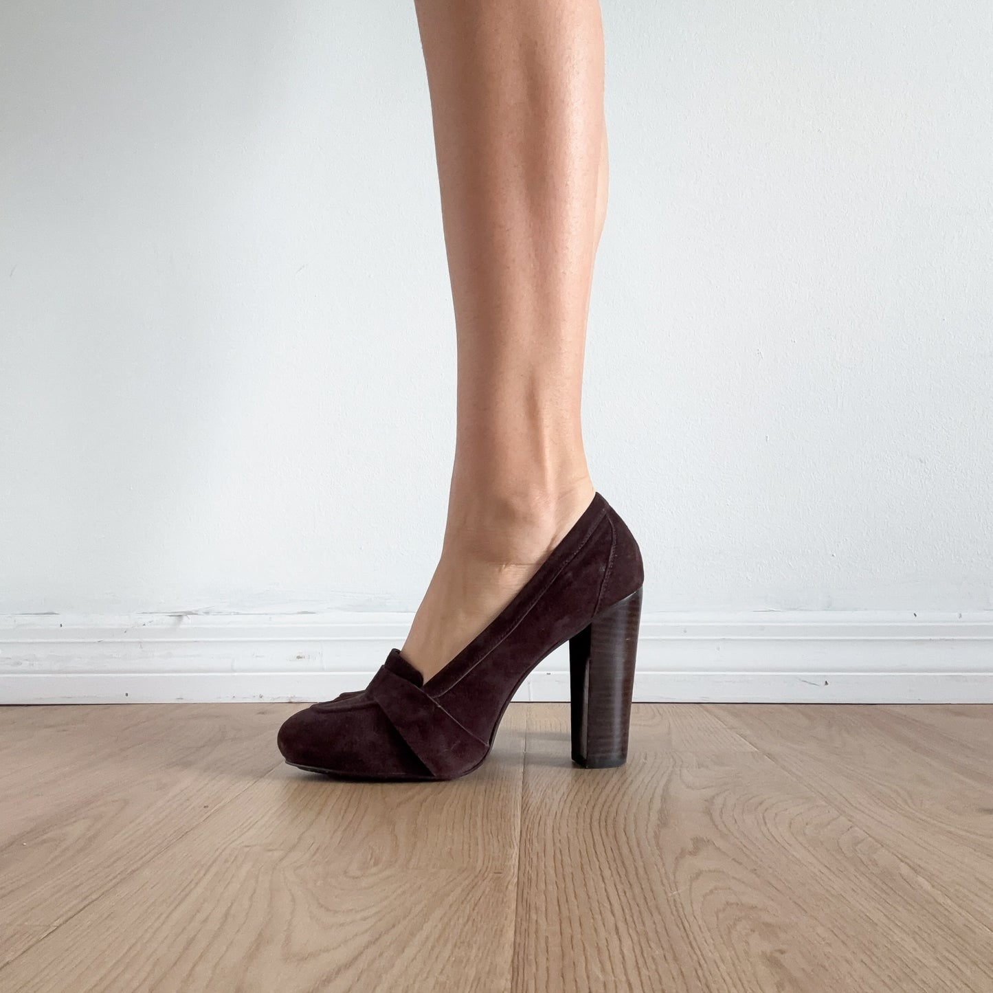 Y2K Diane VonFurstenberg Brown Suede Loafer Pumps / SZ 8.5