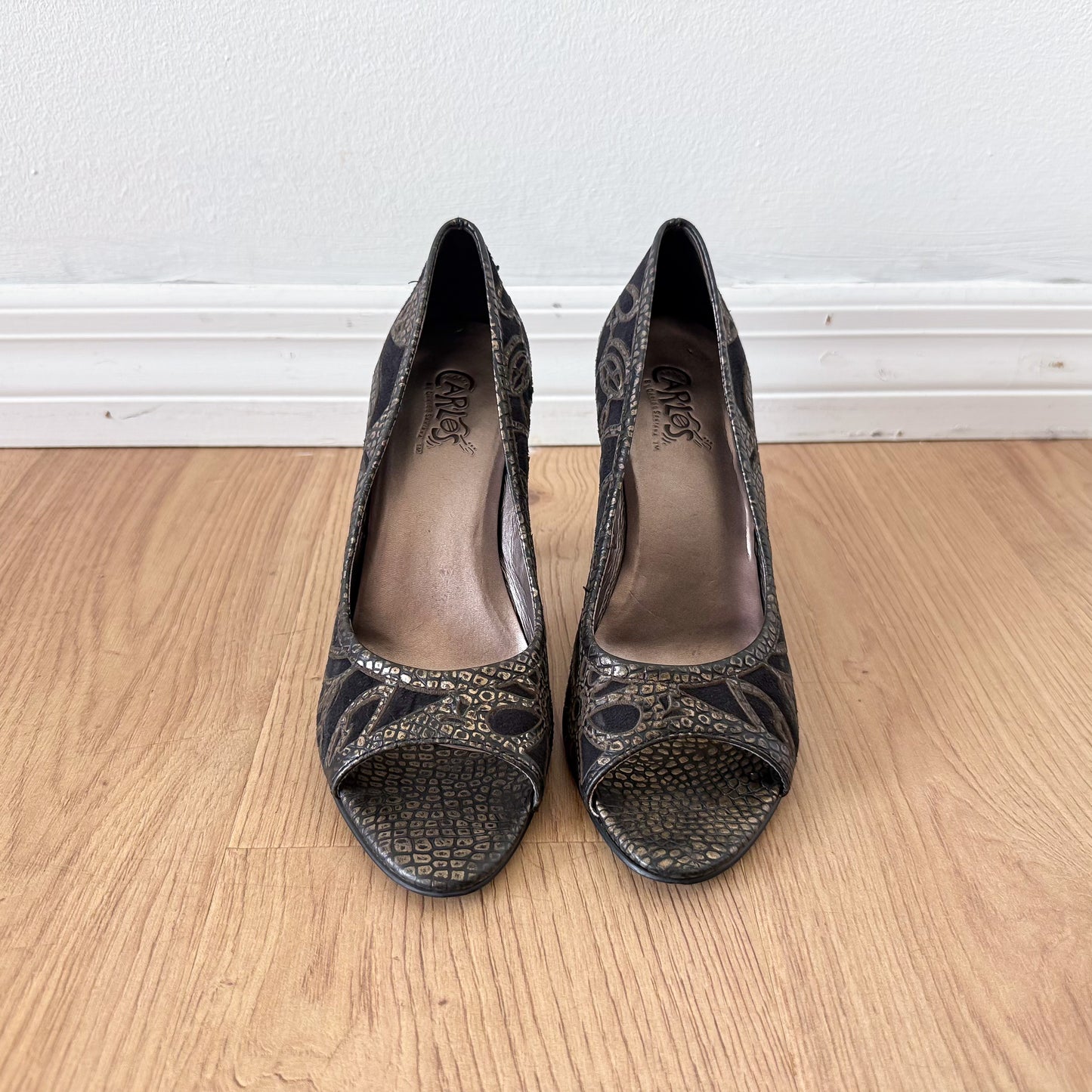 Y2K Black Embossed Peep Toe Pumps / SZ 6