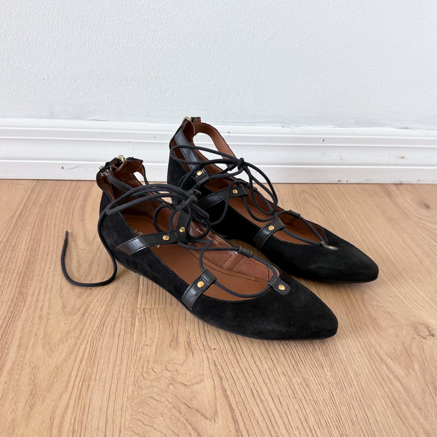 2010's Kurt Geiger Black Suede Lace Up Wedges / SZ 8.5
