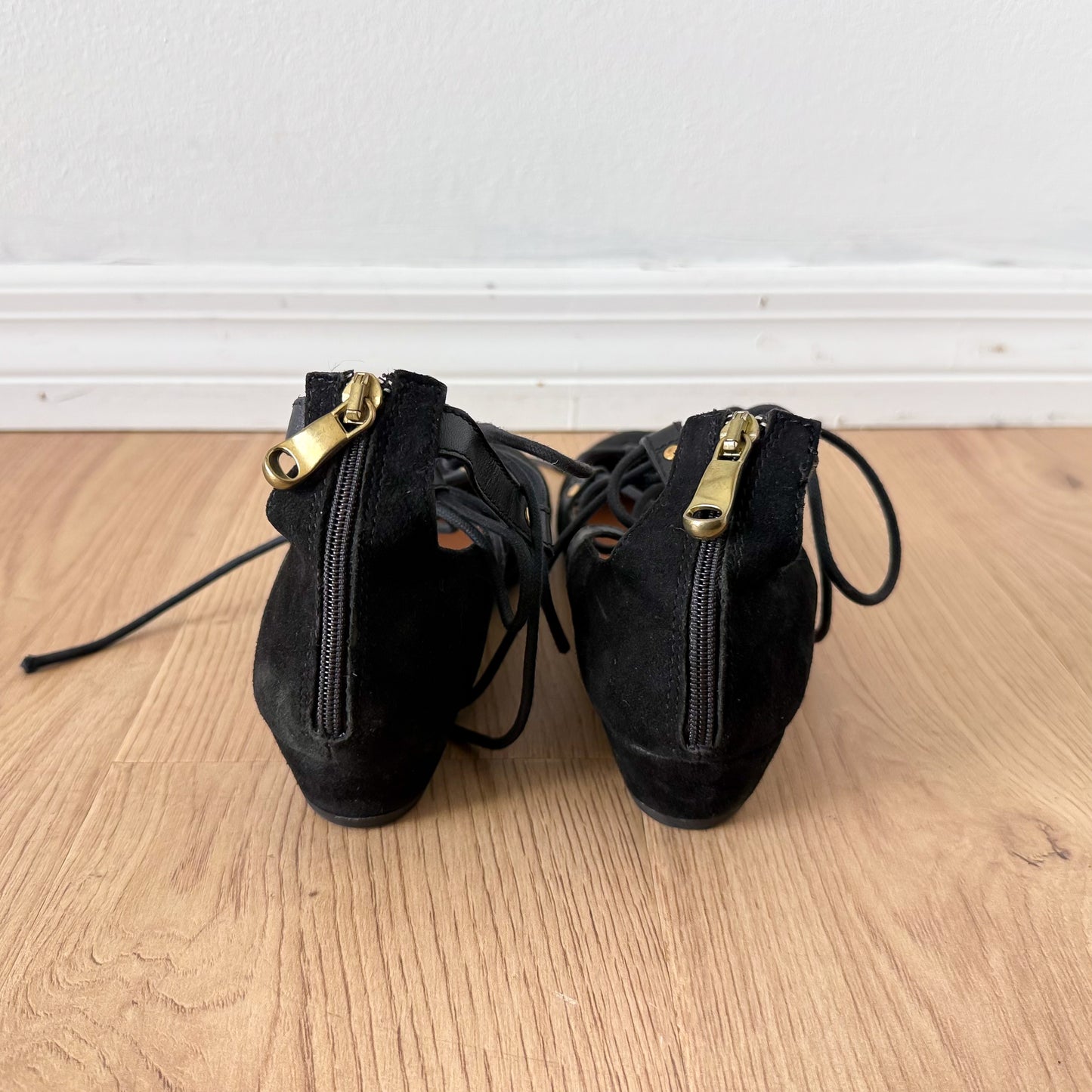 2010's Kurt Geiger Black Suede Lace Up Wedges / SZ 8.5