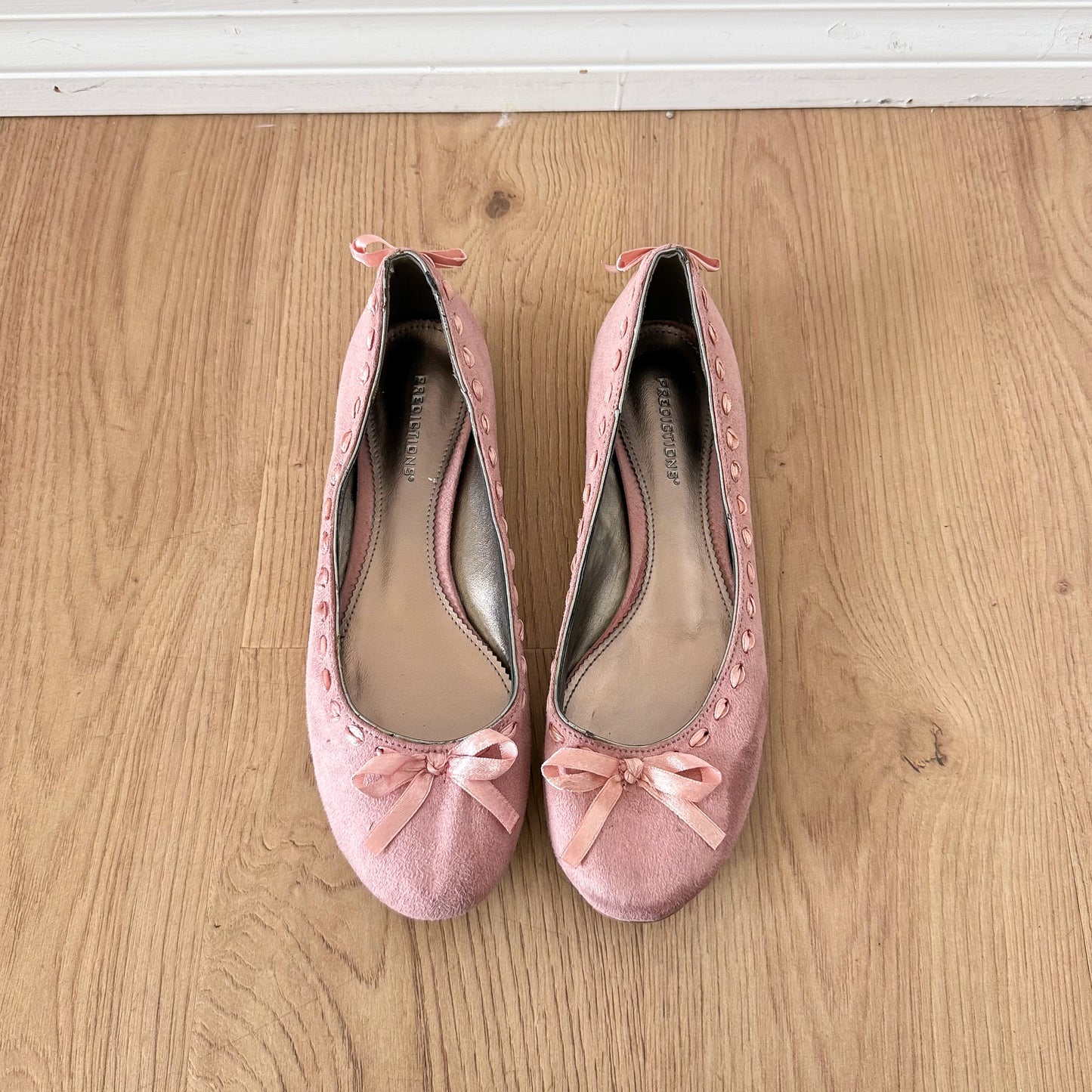 Y2K Pink Suede Bow Ballet Flats / SZ 7.5