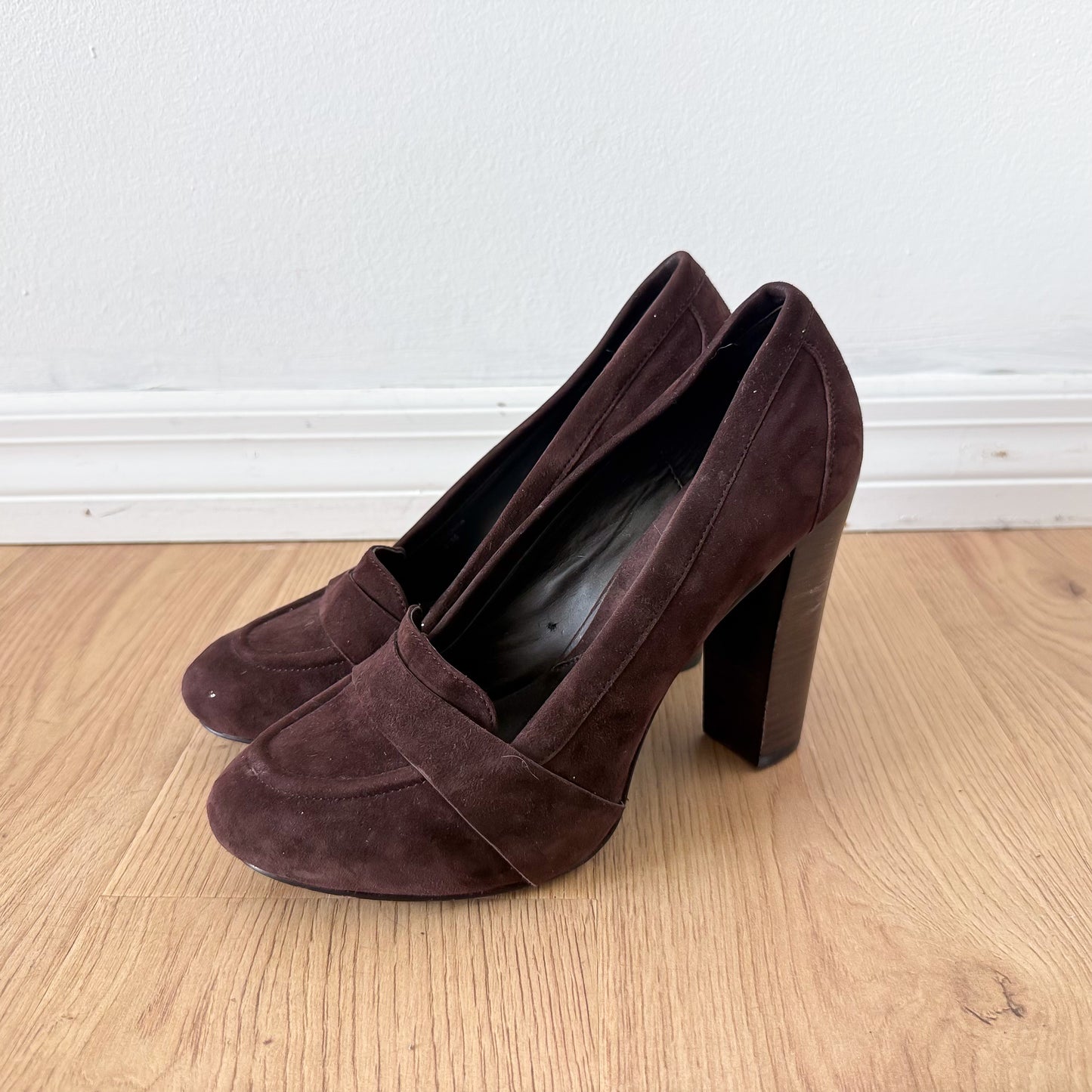 Y2K Diane VonFurstenberg Brown Suede Loafer Pumps / SZ 8.5
