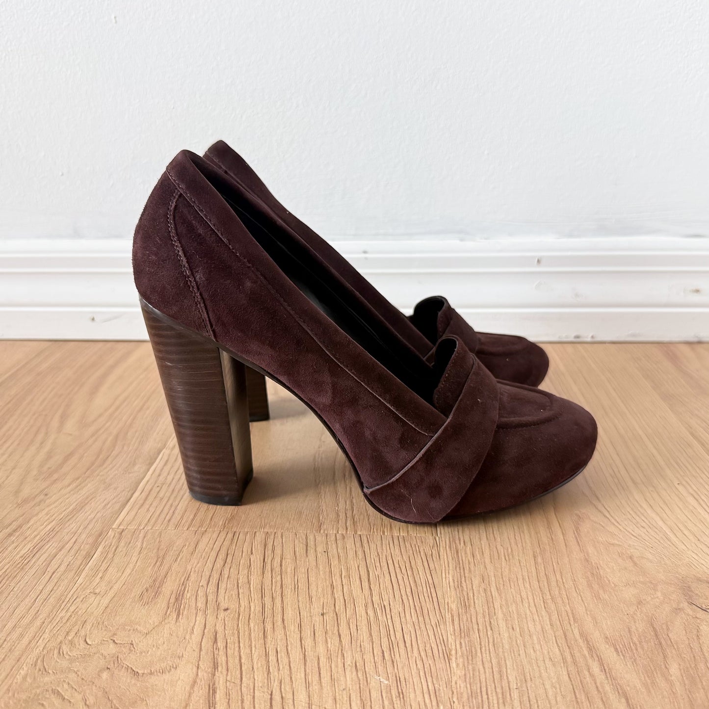Y2K Diane VonFurstenberg Brown Suede Loafer Pumps / SZ 8.5