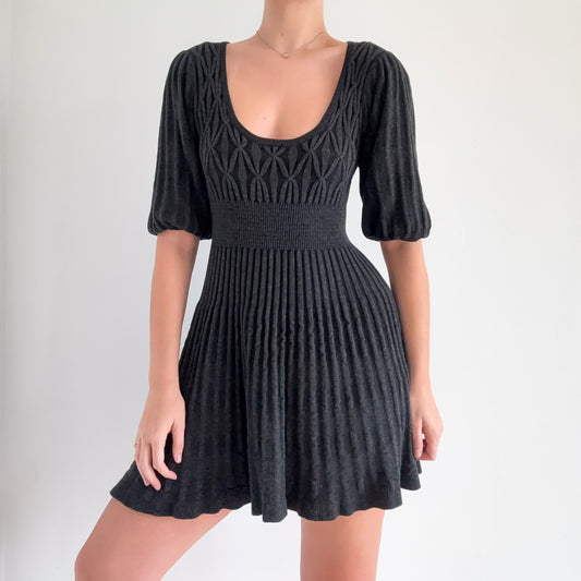 Y2K Grey Pleated Knit Balloon Sleeve Sweater Dress / SZ S