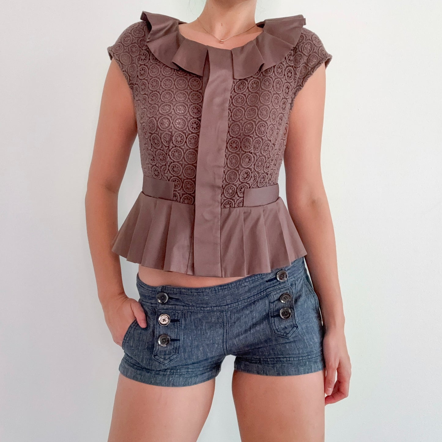 Y2K Brown Eyelet Pleated Short Sleeve Jacket / SZ 6