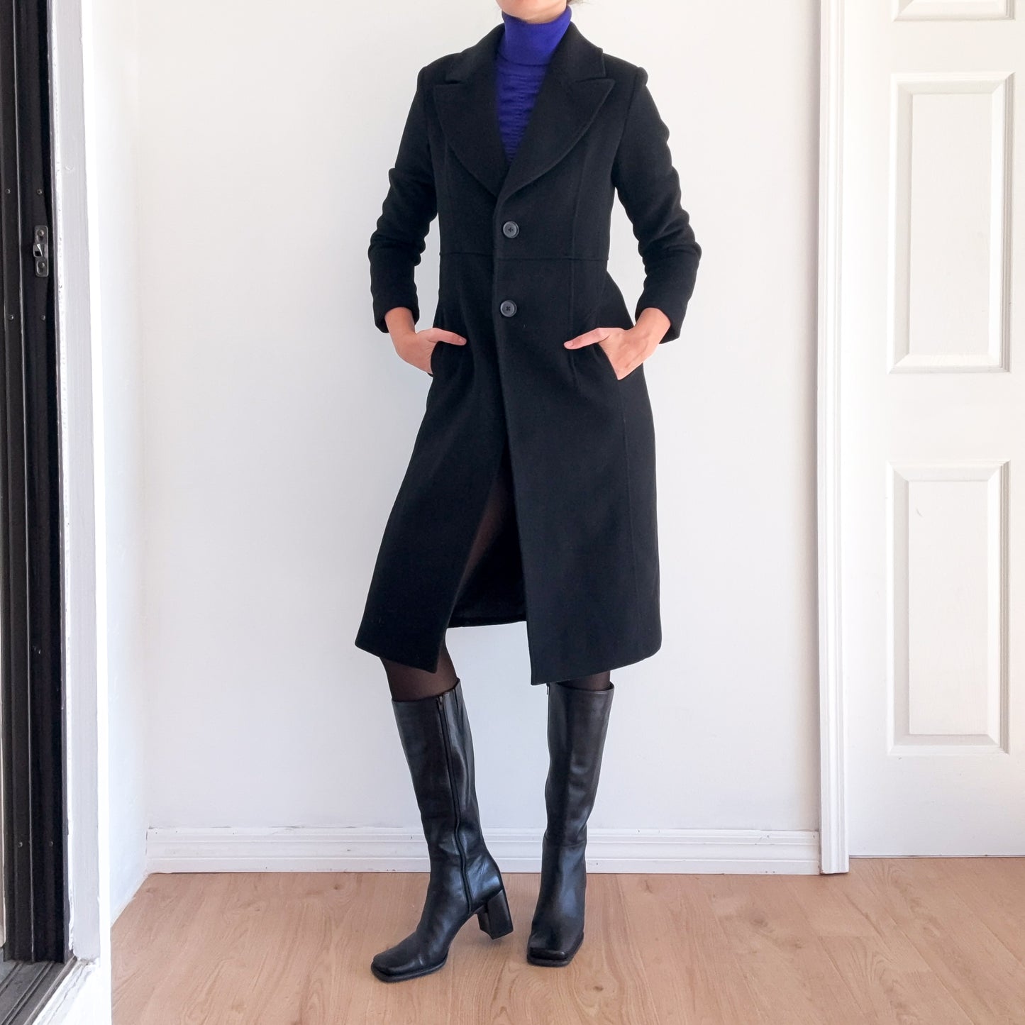 Contemporary Black Wool Overcoat / SZ XS-S