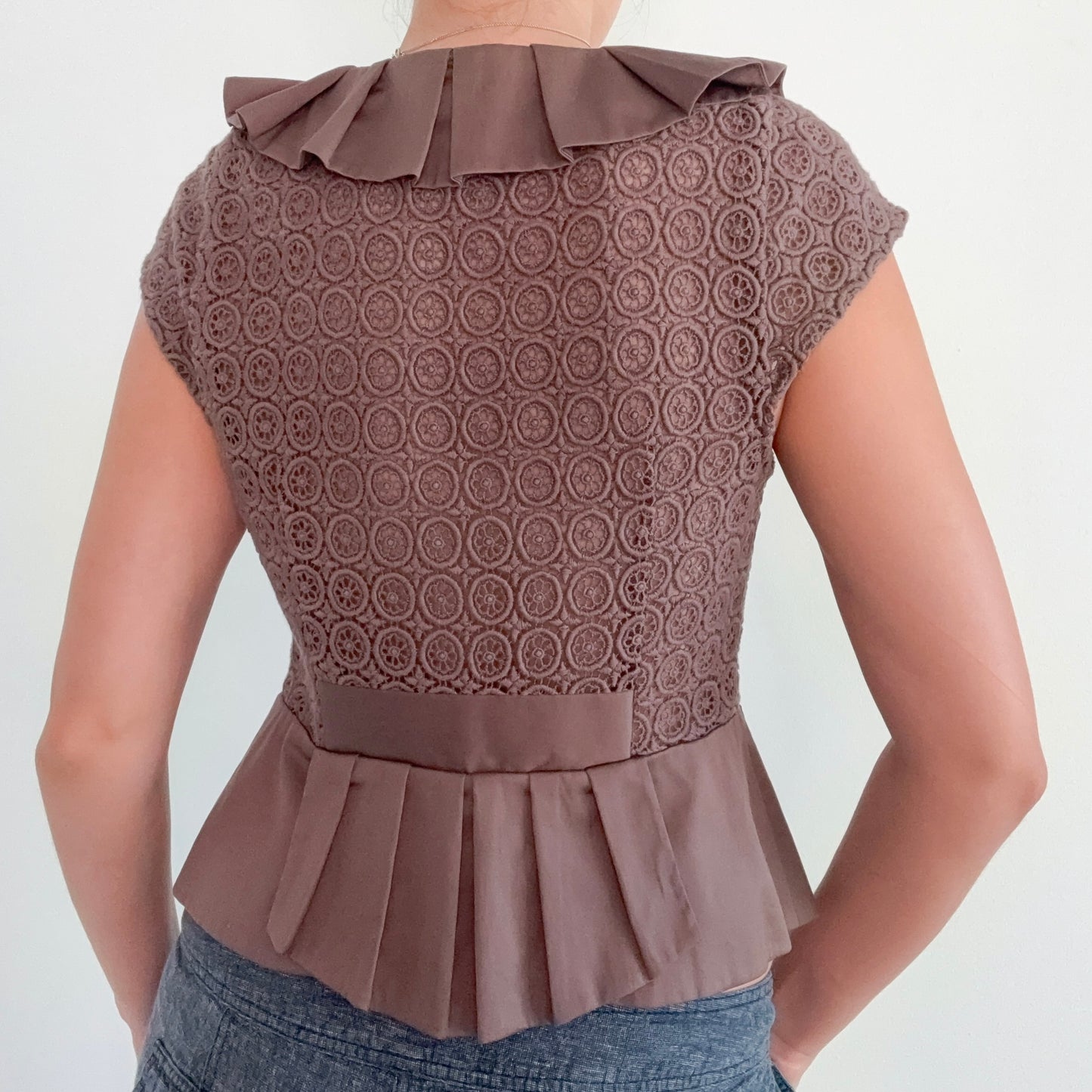 Y2K Brown Eyelet Pleated Short Sleeve Jacket / SZ 6