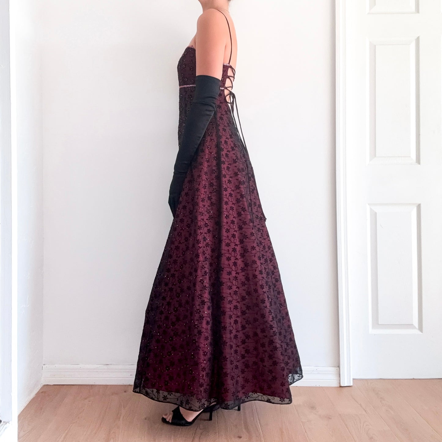 Y2K Red & Black Beaded Floral Crossback Gown / SZ M