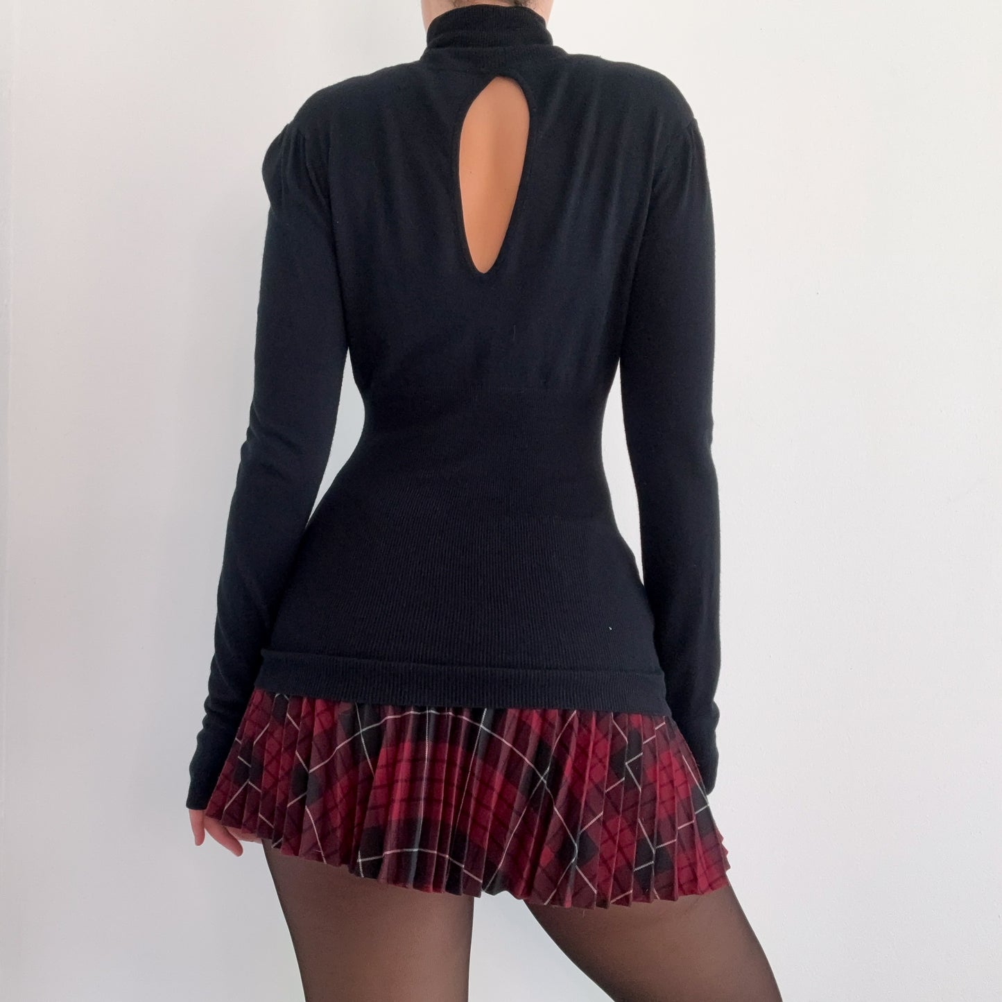 Y2K Black Knit Long Puff Sleeve Turtleneck / SZ M-L