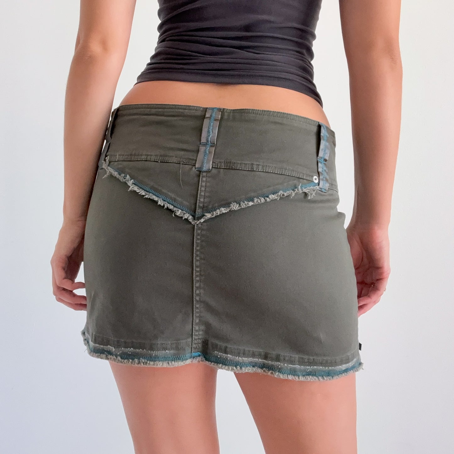 Y2K Army Green Cargo Mini Skirt / SZ L