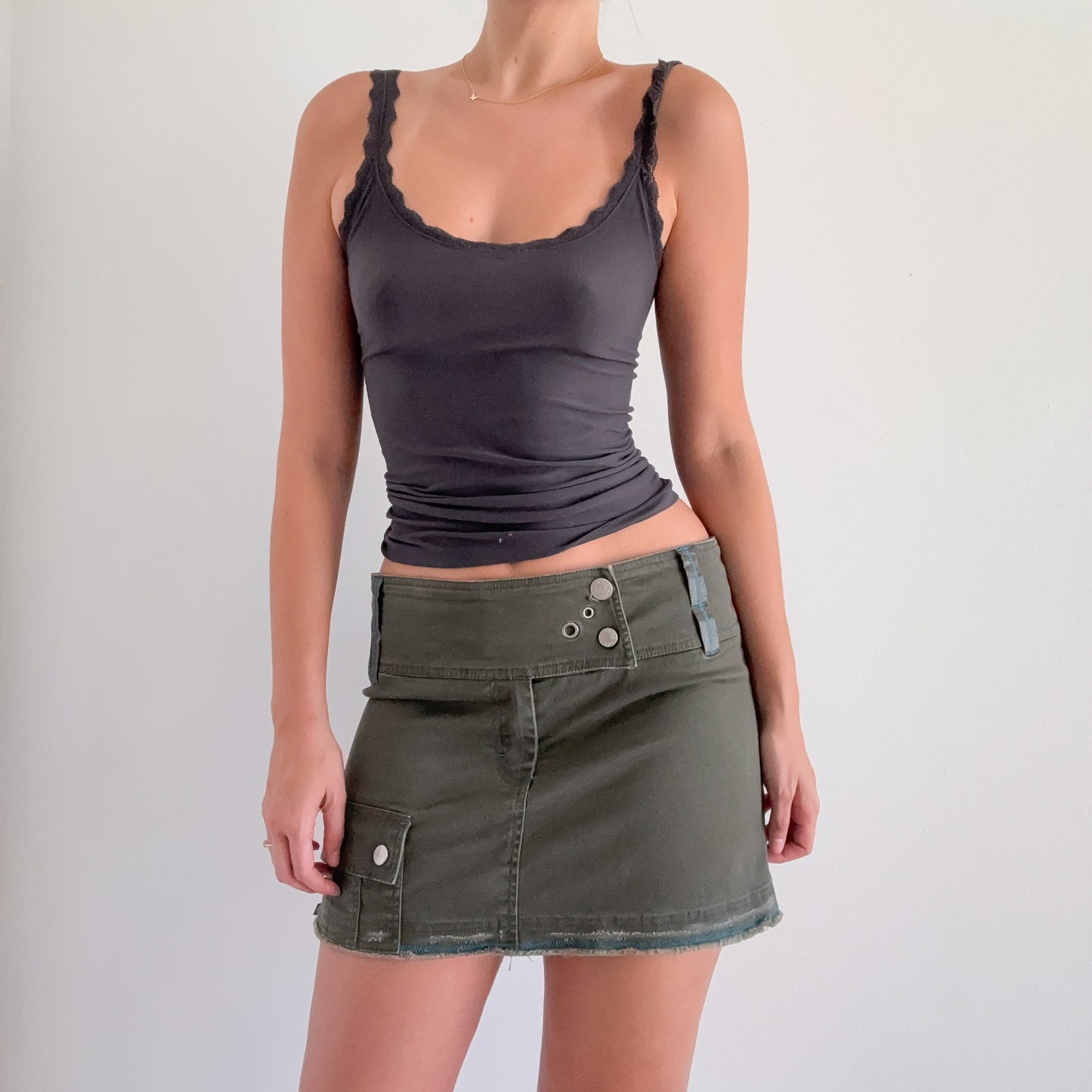 Y2K Army Green Cargo Mini Skirt / SZ L