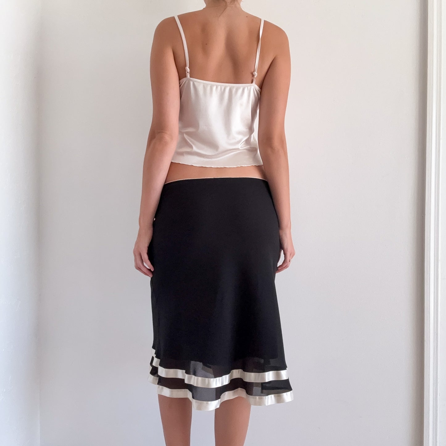 Y2K Black & Ivory Ribbon Hem Midi Skirt / SZ S-M