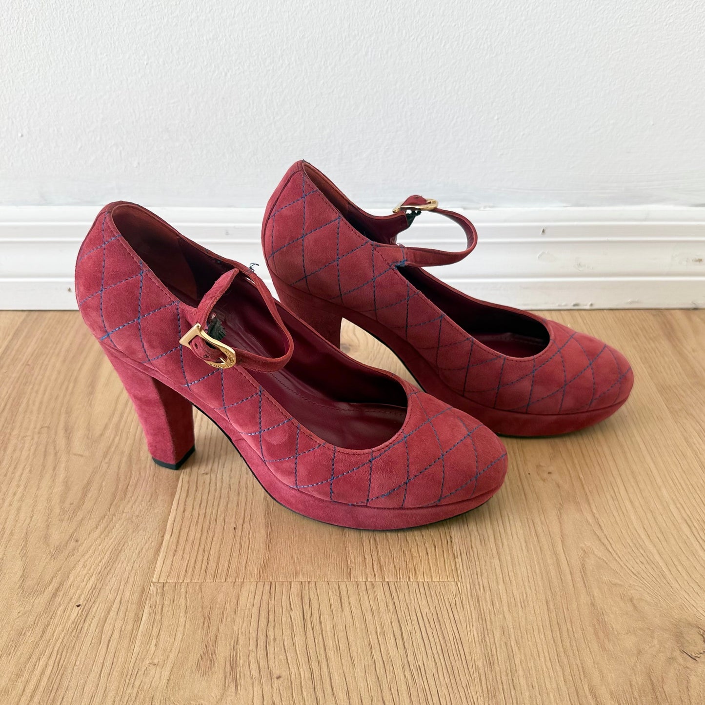 Y2K Muted Red Suede Maryjane Pumps / SZ 8